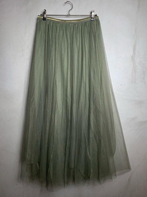 tulle skirt